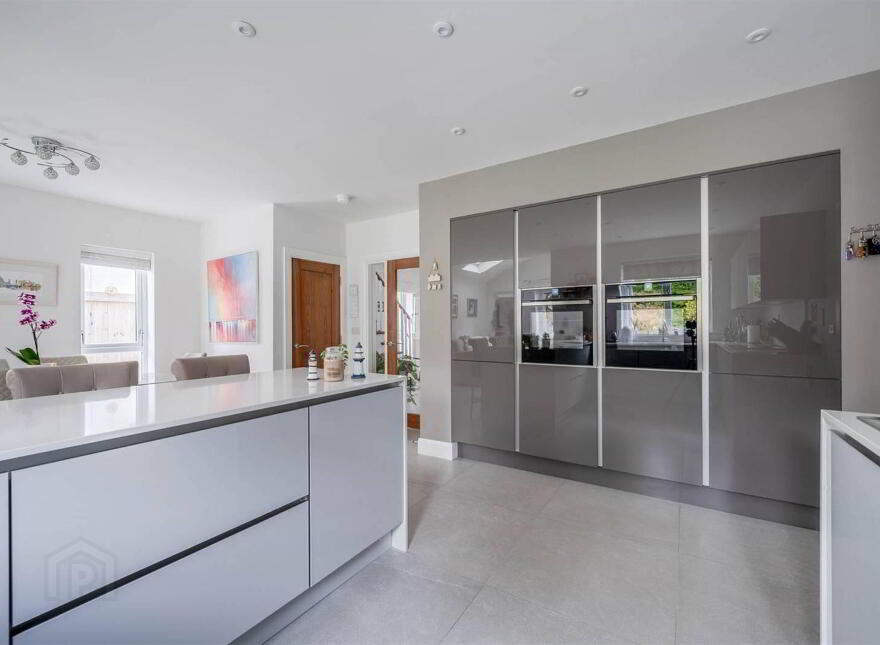124b Crawfordsburn Road, Bangor, BT19 1BU