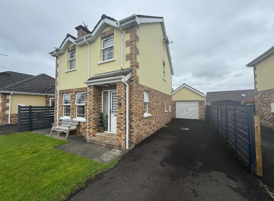 38 Whispering Pines, Limavady, BT49 0UB