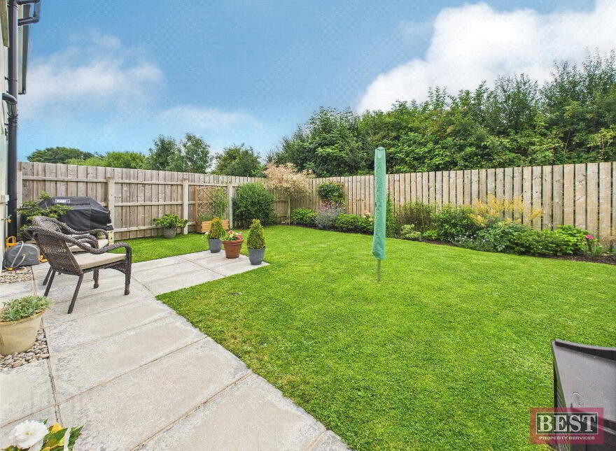 14 Dromliskin Court, Newry, BT35 7FU