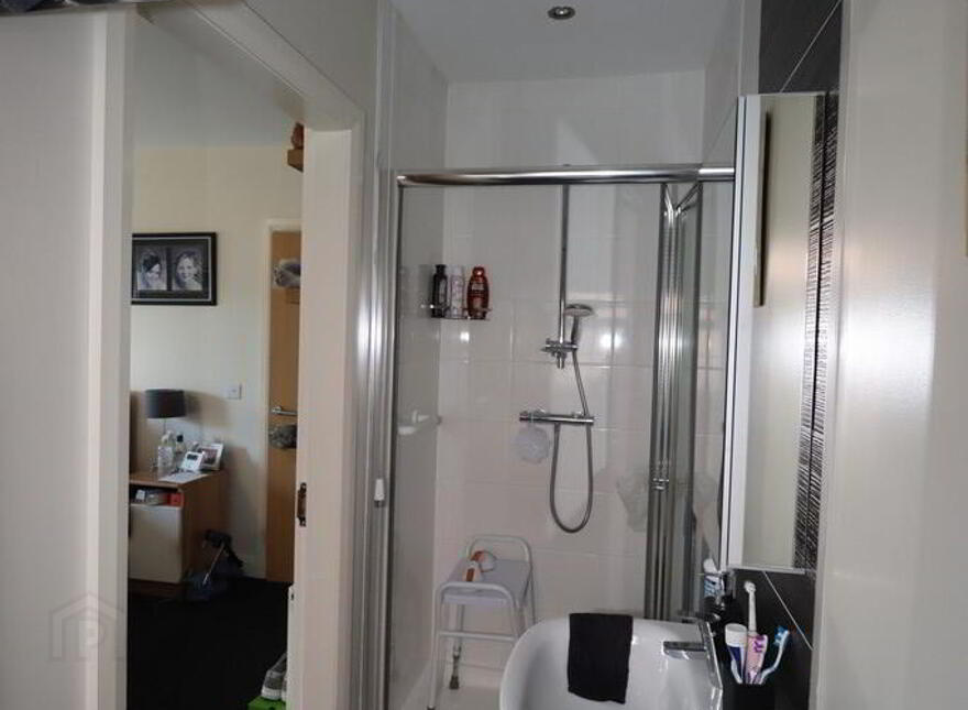 101b Upper Road, Greenisland, Carrickfergus, BT38 8RR