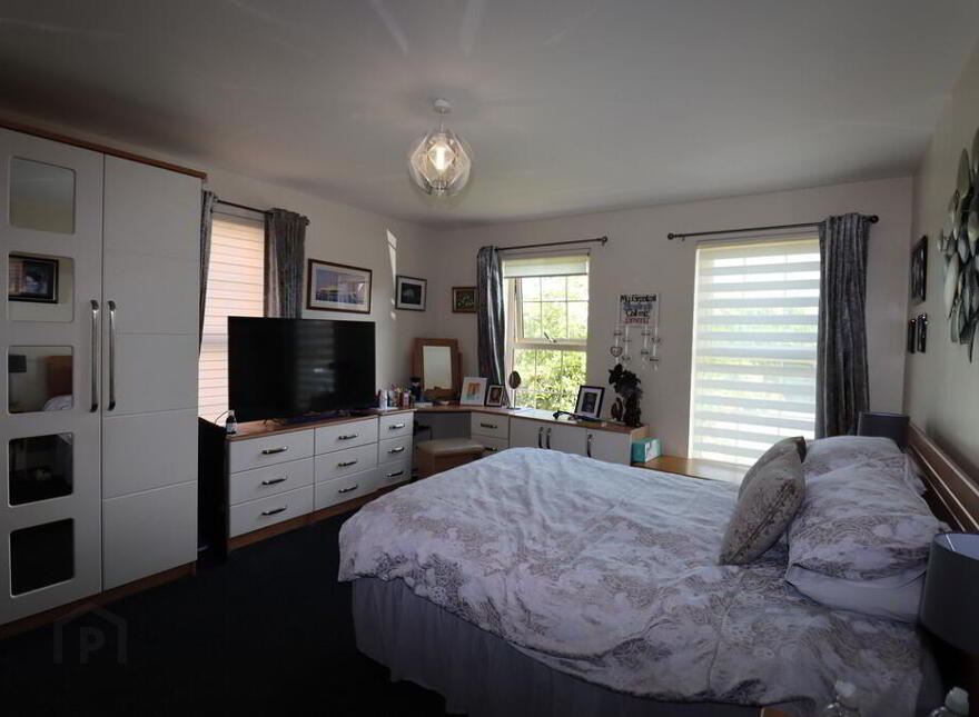 101b Upper Road, Greenisland, Carrickfergus, BT38 8RR