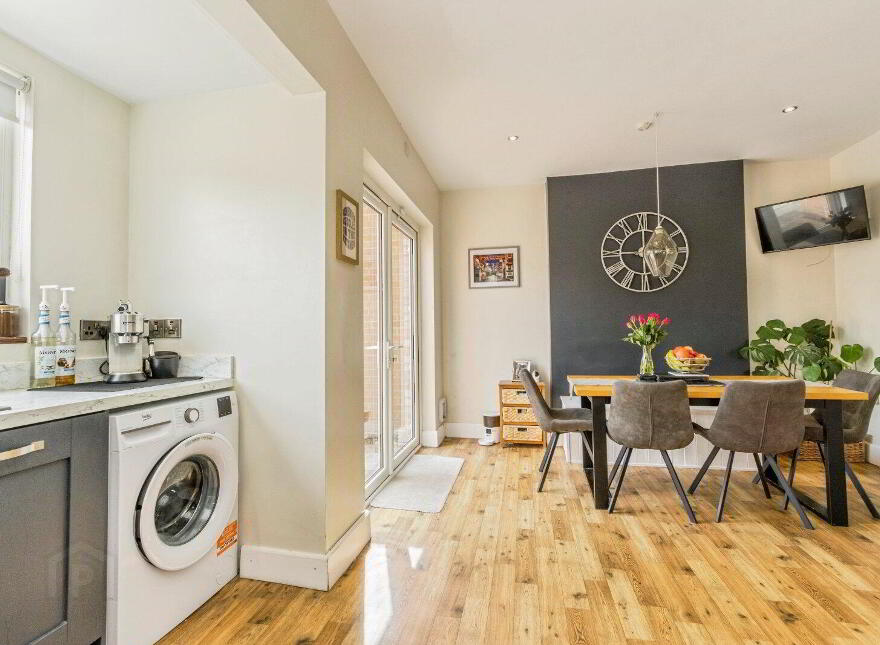 38 Lead Hill Park, Belfast, BT6 9RW