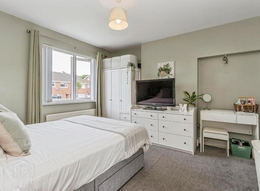 38 Lead Hill Park, Belfast, BT6 9RW