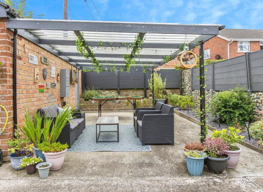 38 Lead Hill Park, Belfast, BT6 9RW