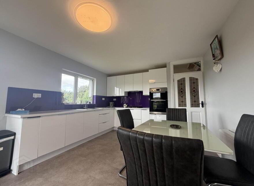Diamond, Dungloe, F94F857
