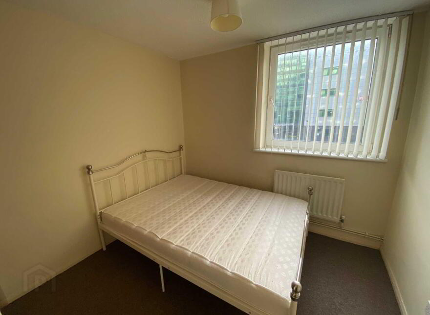 104 Bradbury Court, Belfast, BT9 7JL