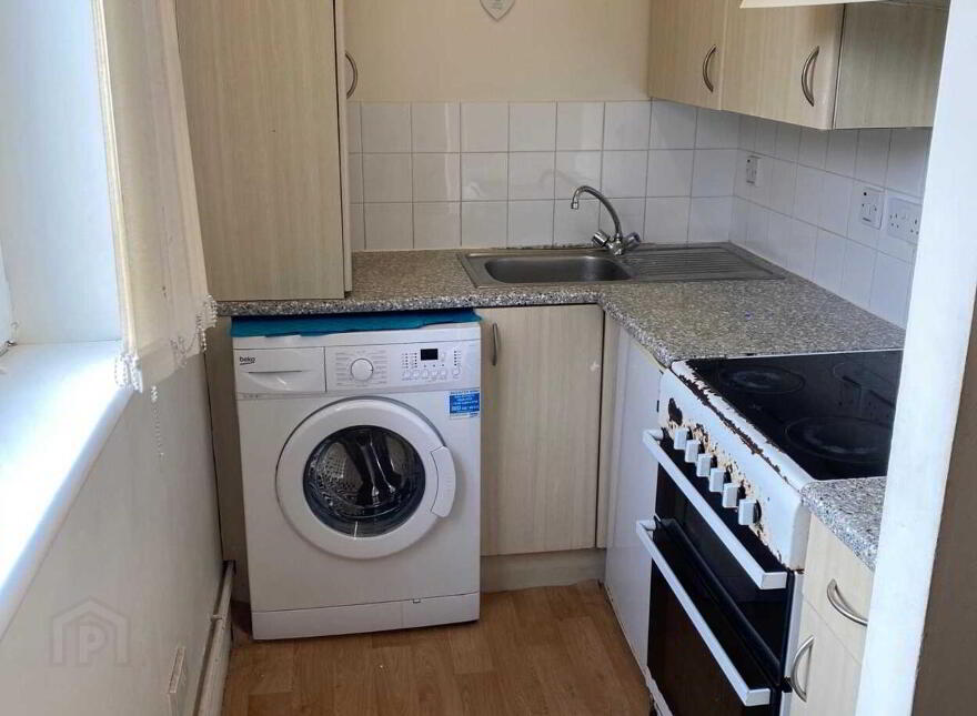 104 Bradbury Court, Belfast, BT9 7JL