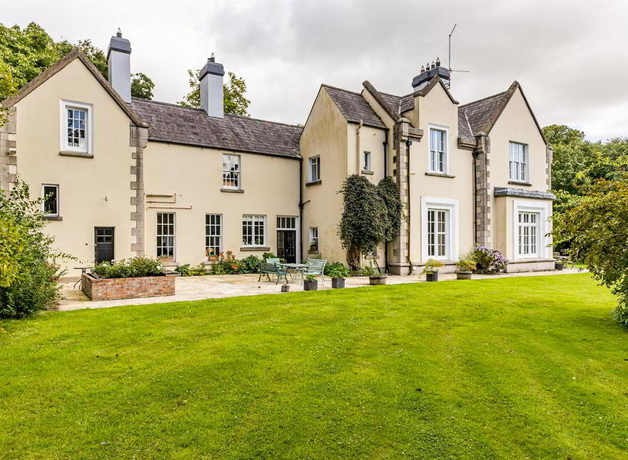 Highlands, 37 Farranfad Road, Seaforde, BT30 8NH