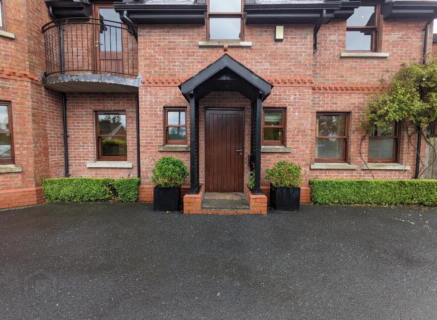 33 Seahill Road, Holywood, BT18 0DJ