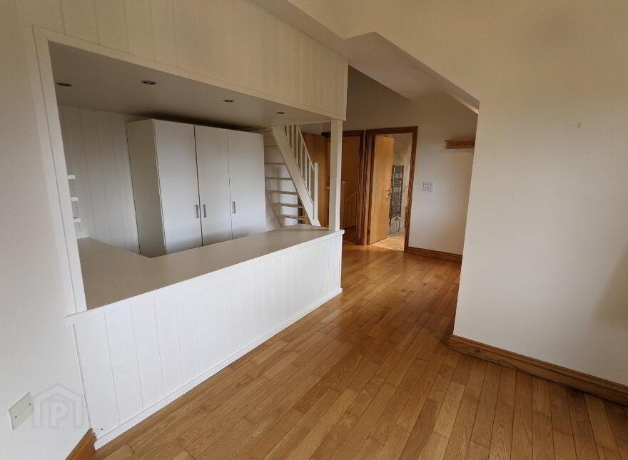 33 Seahill Road, Holywood, BT18 0DJ