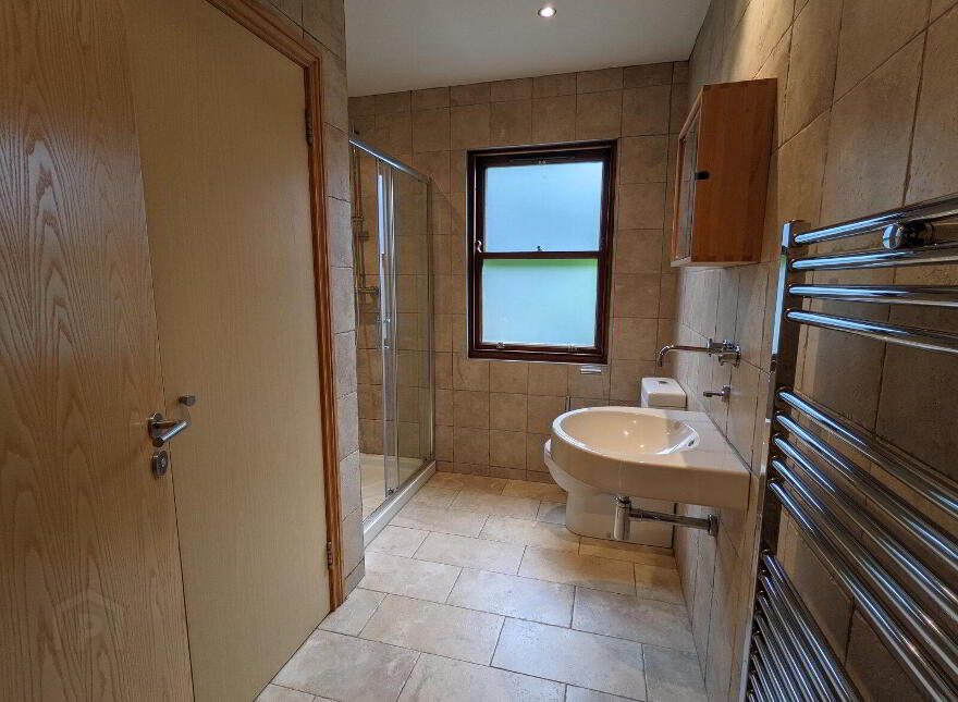 33 Seahill Road, Holywood, BT18 0DJ