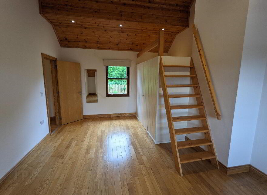 33 Seahill Road, Holywood, BT18 0DJ