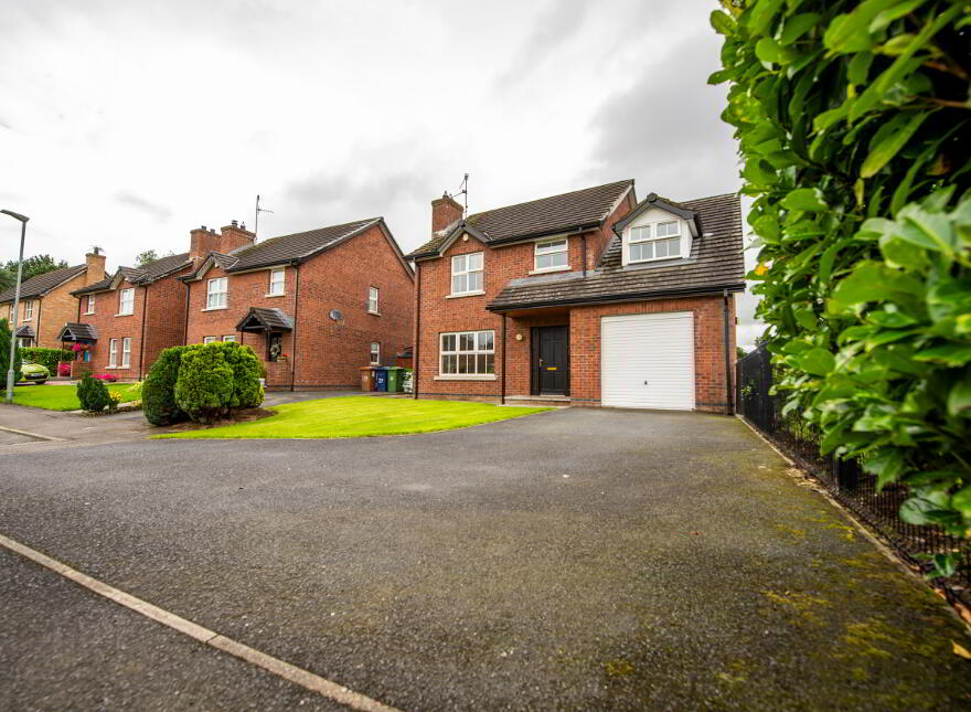 38 Selshion Hall, Portadown, Craigavon, BT62 4JR