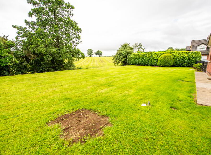 38 Selshion Hall, Portadown, Craigavon, BT62 4JR