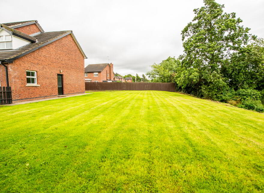 38 Selshion Hall, Portadown, Craigavon, BT62 4JR