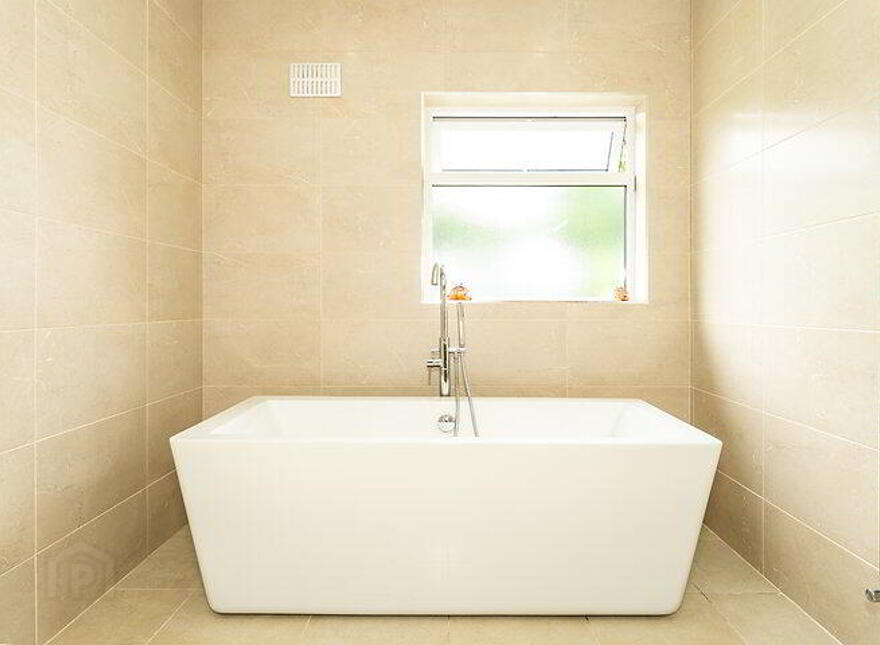 Hayzee Brook, Galroostown, Termonfeckin, A92A9D2