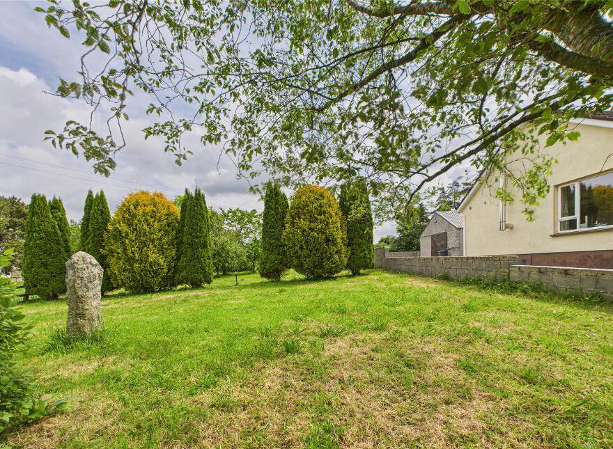 Glenour, Adamstown