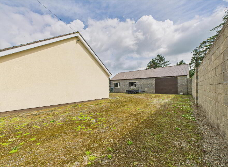 Glenour, Adamstown