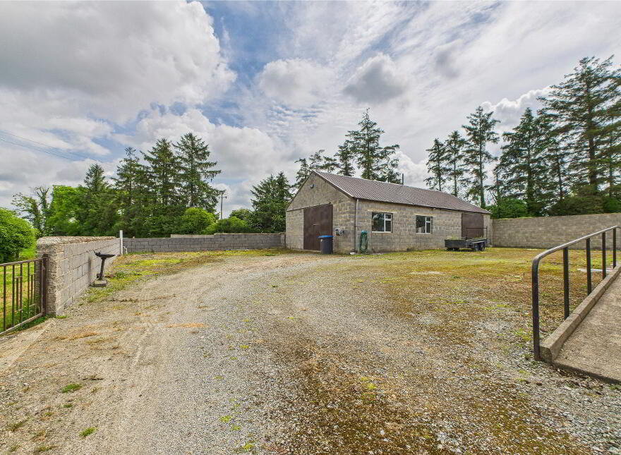 Glenour, Adamstown