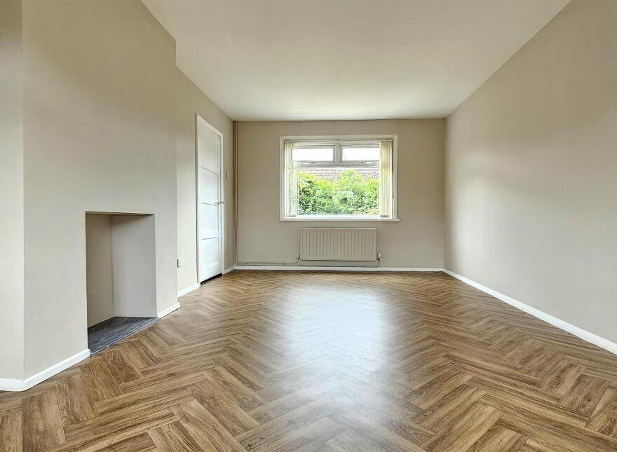 66 Northland, Carrickfergus, BT38 8JZ