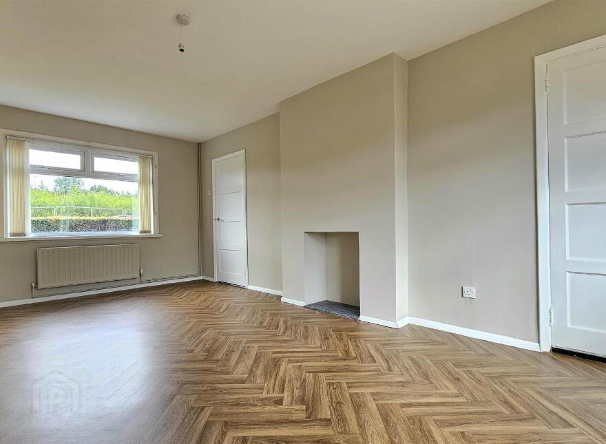 66 Northland, Carrickfergus, BT38 8JZ