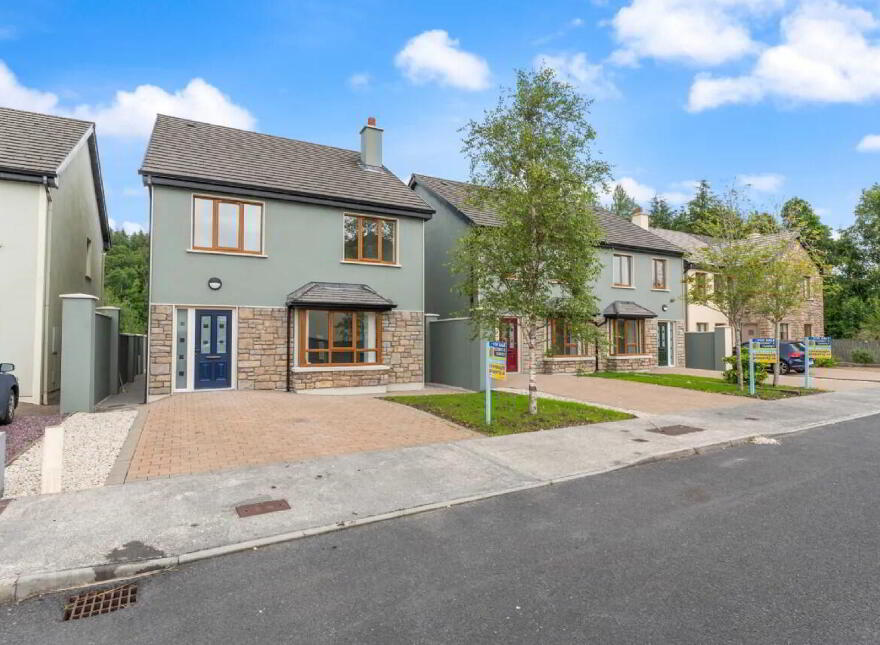 14 Gleann Darach, Swinford, F12X722 photo