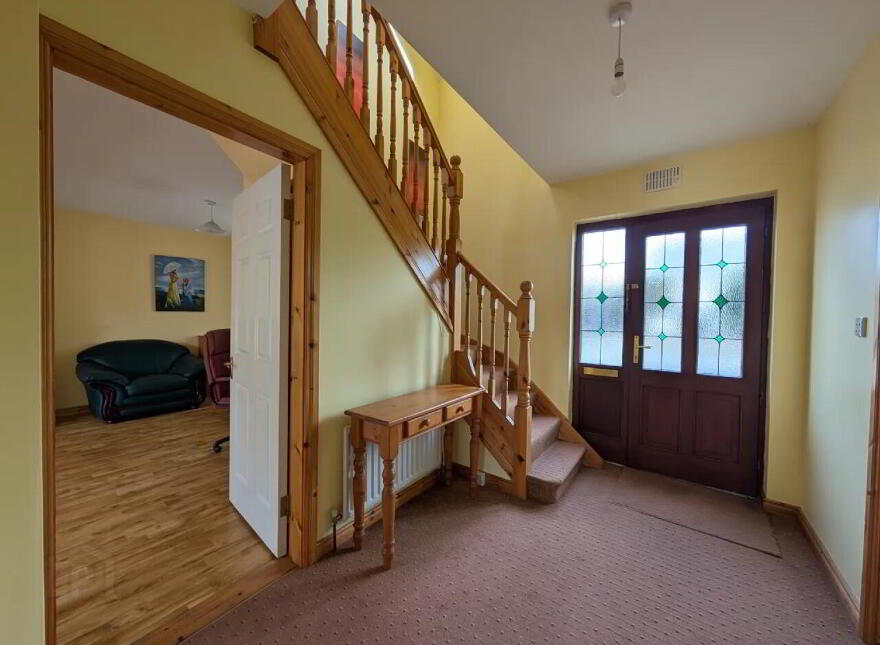 2 Chapel Row, Swinford, F12HR26