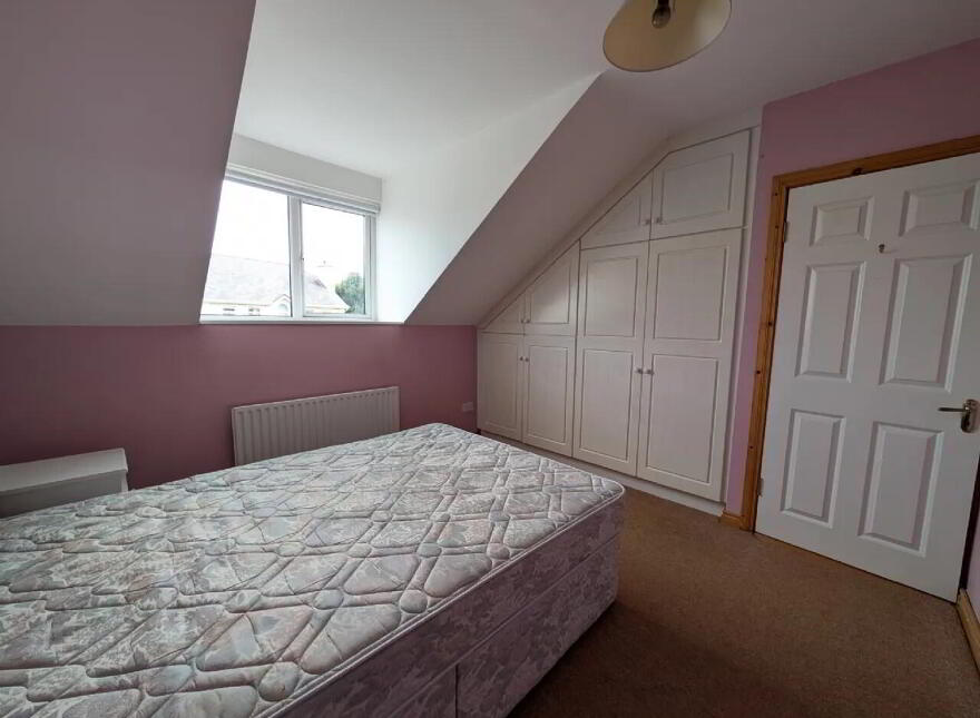 2 Chapel Row, Swinford, F12HR26
