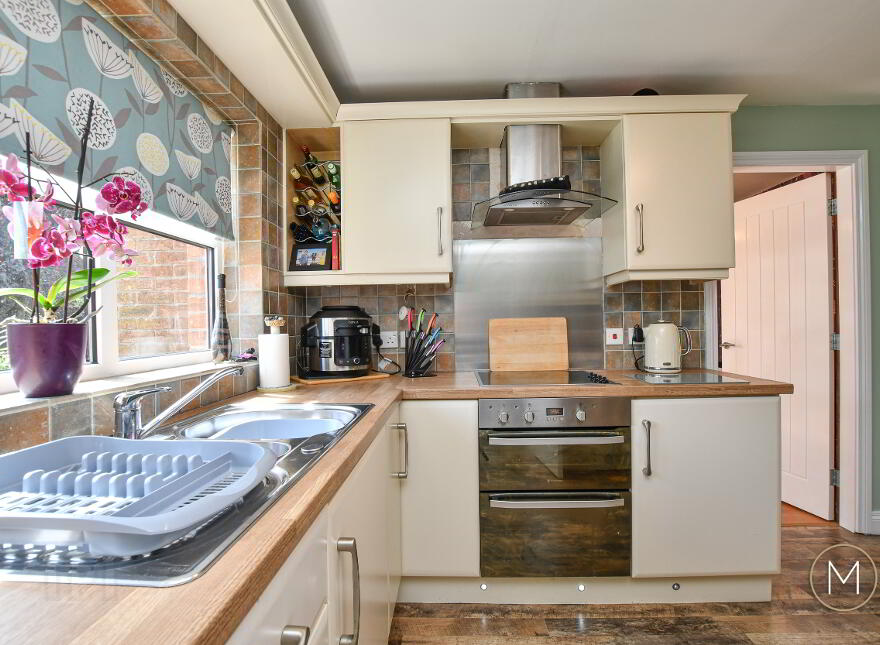 10 Greenvale Road, Antrim, BT41 1SE