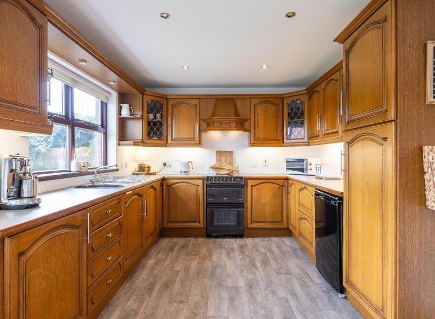 9 Edengrove Park, Ballynahinch, BT24 8AZ