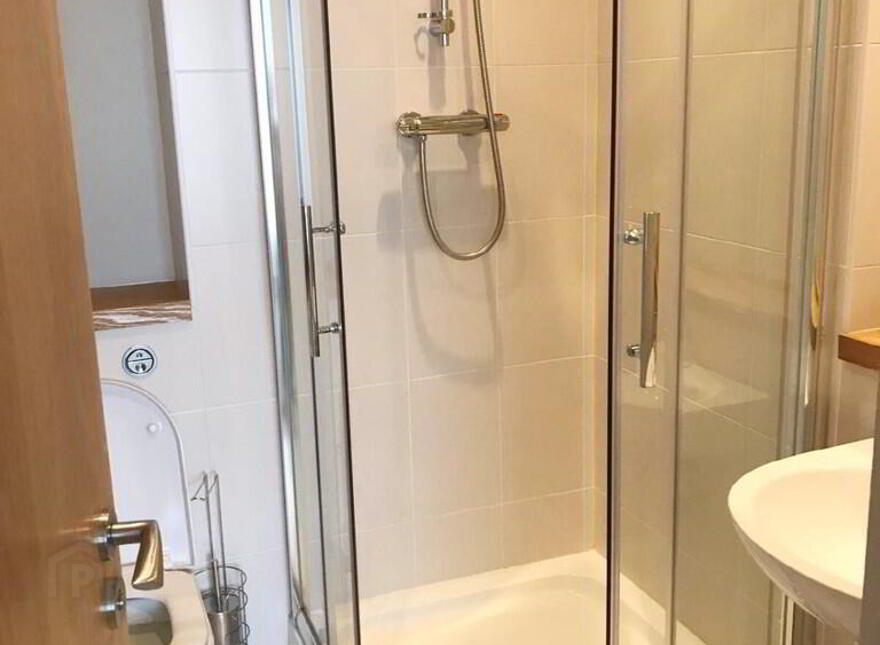 9-06 Obel, 62 Donegall Quay, Belfast City Centre, Belfast, BT1 3NH