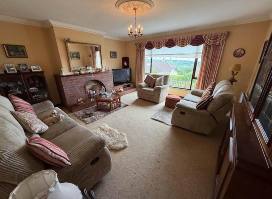 1 Nelson Close, Carrickfergus, BT38 9HY