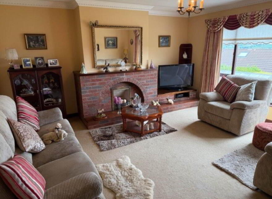 1 Nelson Close, Carrickfergus, BT38 9HY