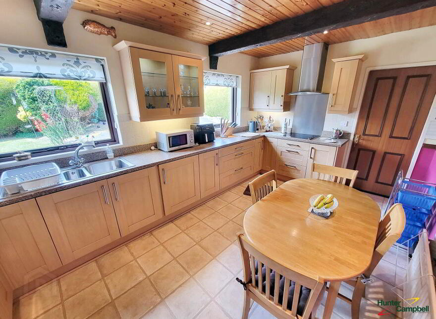 1 Nelson Close, Carrickfergus, BT38 9HY