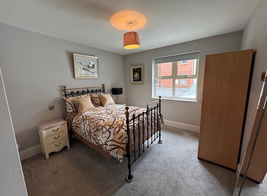 Apt 2, 1 Montpelier Park, 102 Malone Road, Belfast, BT9 5RS