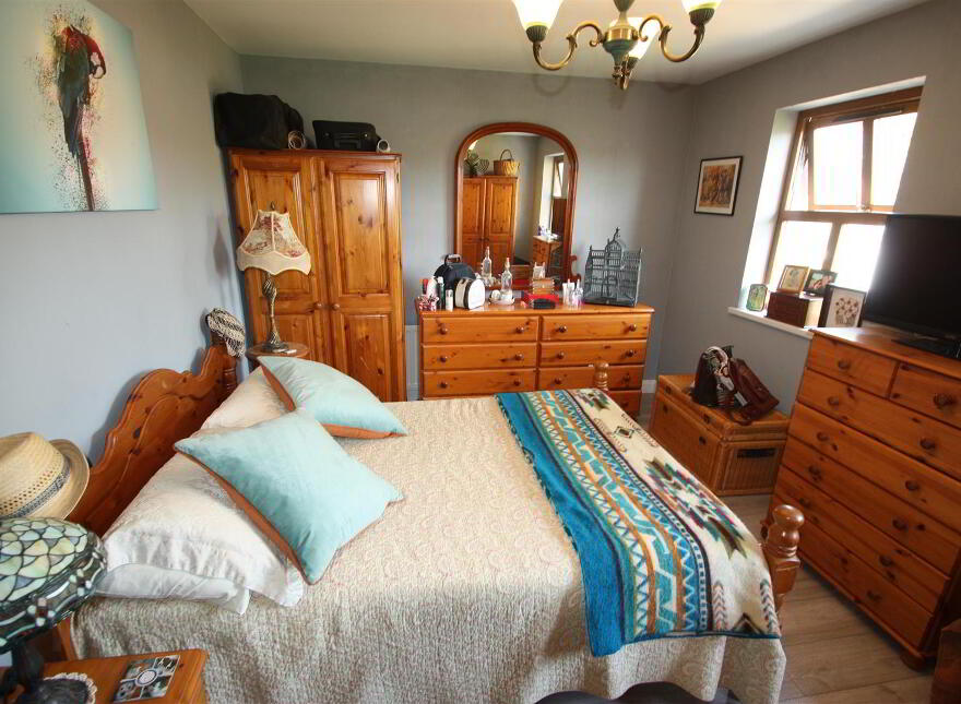 5 The Grove, Ballynahinch, BT24 8HR