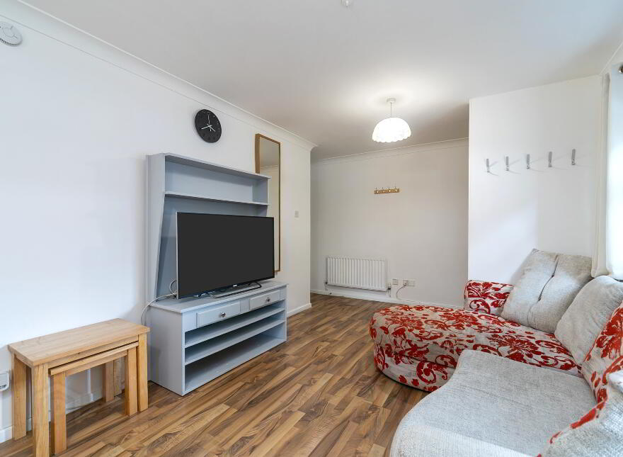 2 Salisbury Street, Dublin Road, Belfast, BT7 1AH