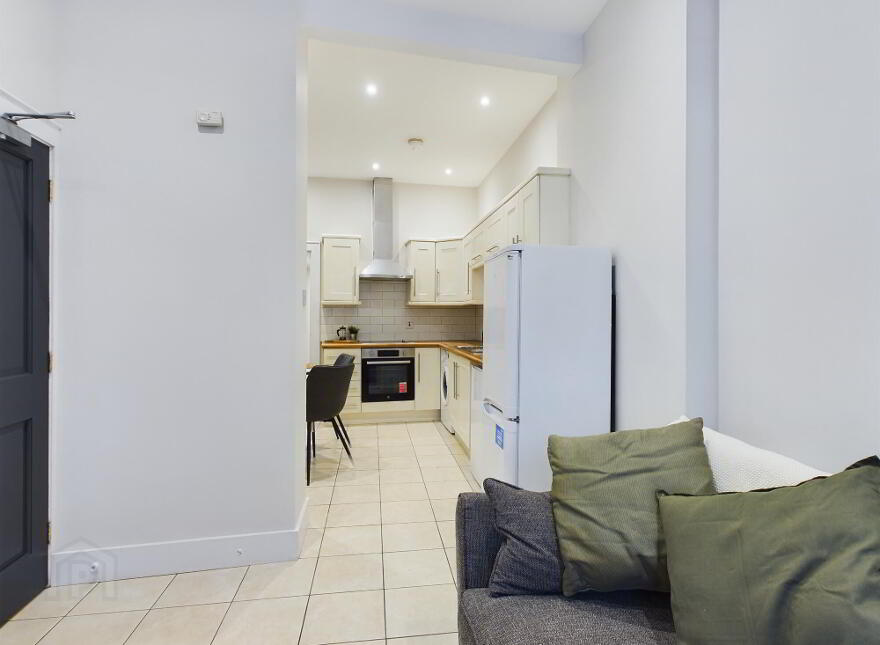 16 Edinburgh Street, Belfast, BT9 7DS