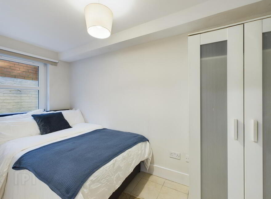 16 Edinburgh Street, Belfast, BT9 7DS