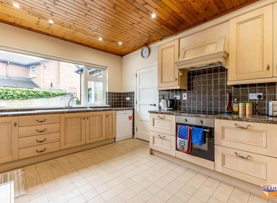 187 Ballynahinch Road, Lisburn, BT27 5LP