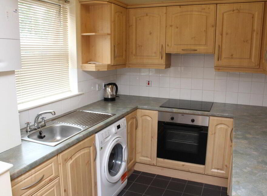 12 Galway Manor, Dundonald, Belfast, BT16 2HT