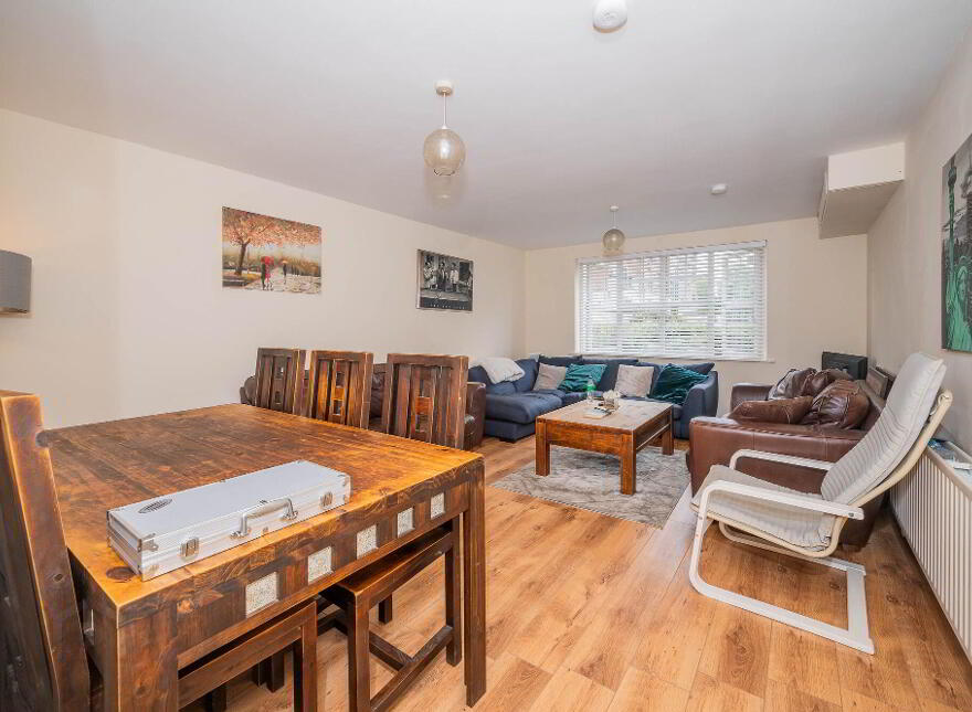 Apt 3 Elm House, 2 Beech Heights, Belfast, BT7 3LQ