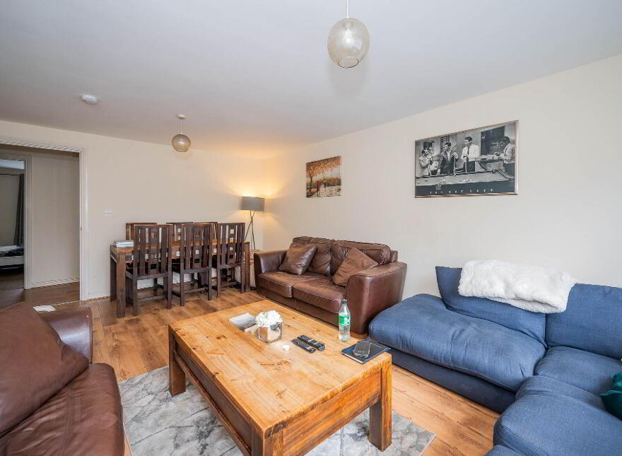 Apt 3 Elm House, 2 Beech Heights, Belfast, BT7 3LQ