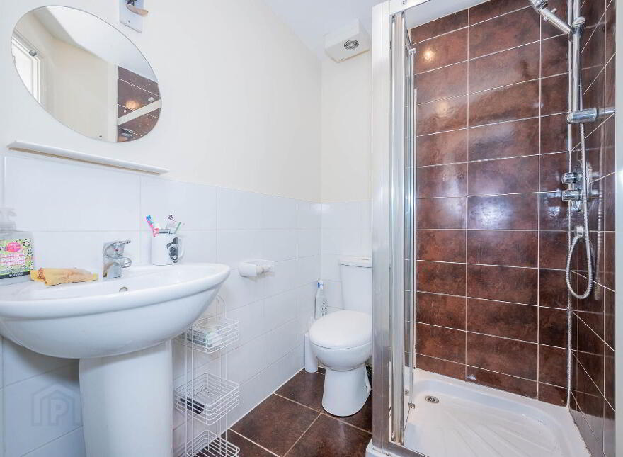 Apt 3 Elm House, 2 Beech Heights, Belfast, BT7 3LQ