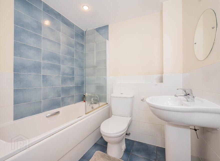 Apt 3 Elm House, 2 Beech Heights, Belfast, BT7 3LQ