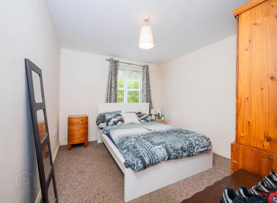Apt 3 Elm House, 2 Beech Heights, Belfast, BT7 3LQ