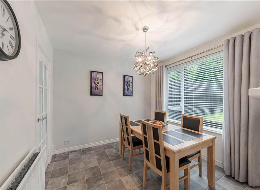 21 Sharry Drive, Lisburn, BT27 4LL