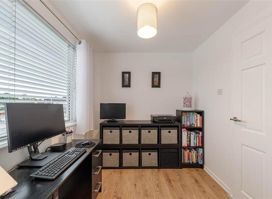 21 Sharry Drive, Lisburn, BT27 4LL