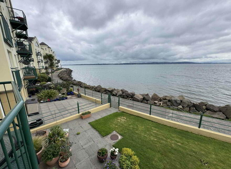 33 Rodgers Bay, Carrickfergus, BT38 8GG
