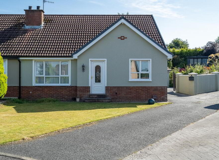 10 Ballee Grove, Strabane, BT82 8RP photo